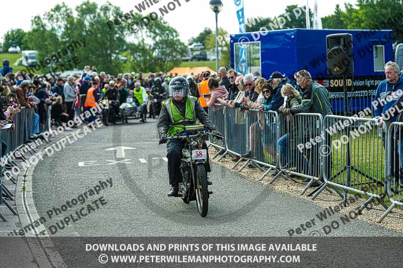 Vintage motorcycle club;eventdigitalimages;no limits trackdays;peter wileman photography;vintage motocycles;vmcc banbury run photographs